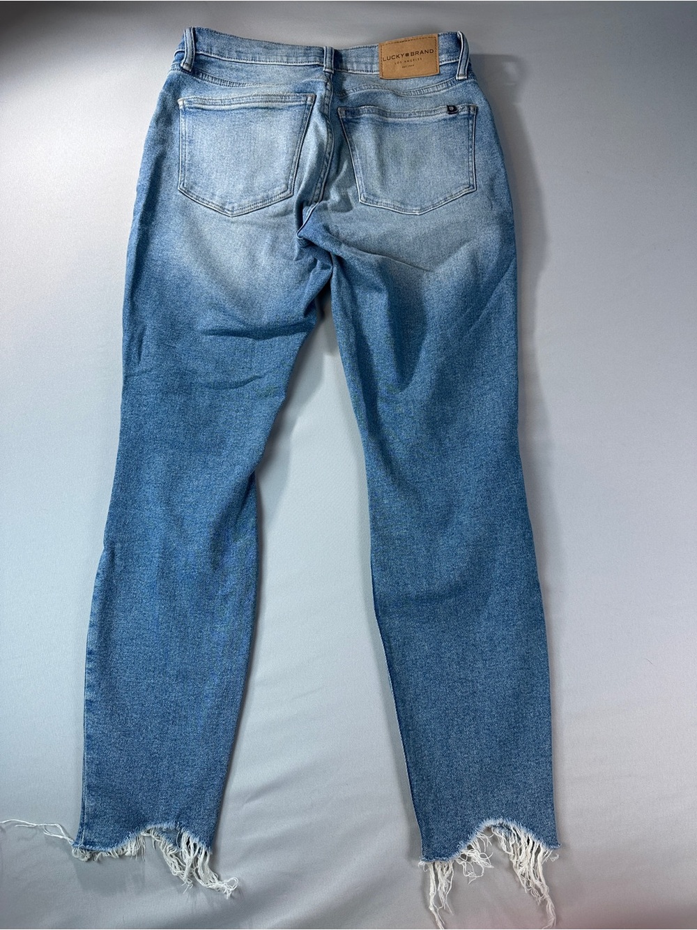 Lucky Brand Jeans 4 27 Mid Rise Skinny Ava Faded High-Rise Distressed Raw Hem - Picture 6 of 10